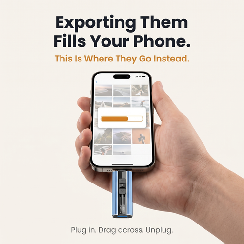 Vaulra™ MemoryVault™ — 4-in-1 Flash Drive